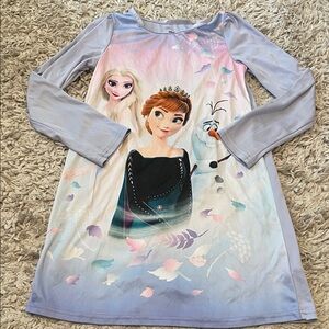 Disney Frozen II Nightgown, Size 7/8